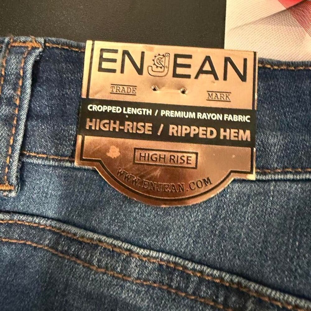 Enjean High Rise Ripped Jeans - Picture 6 of 7